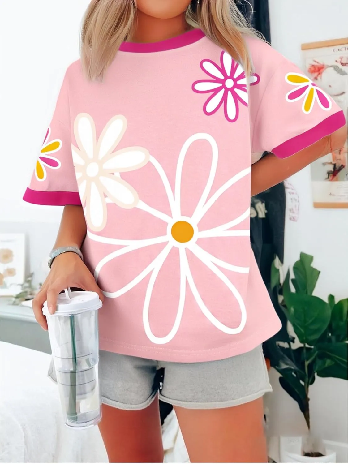 Flower Shirts for Women Daisy Tshirt Boho Floral Wildflowers Graphic Tee Summer Short Sleeve Tops