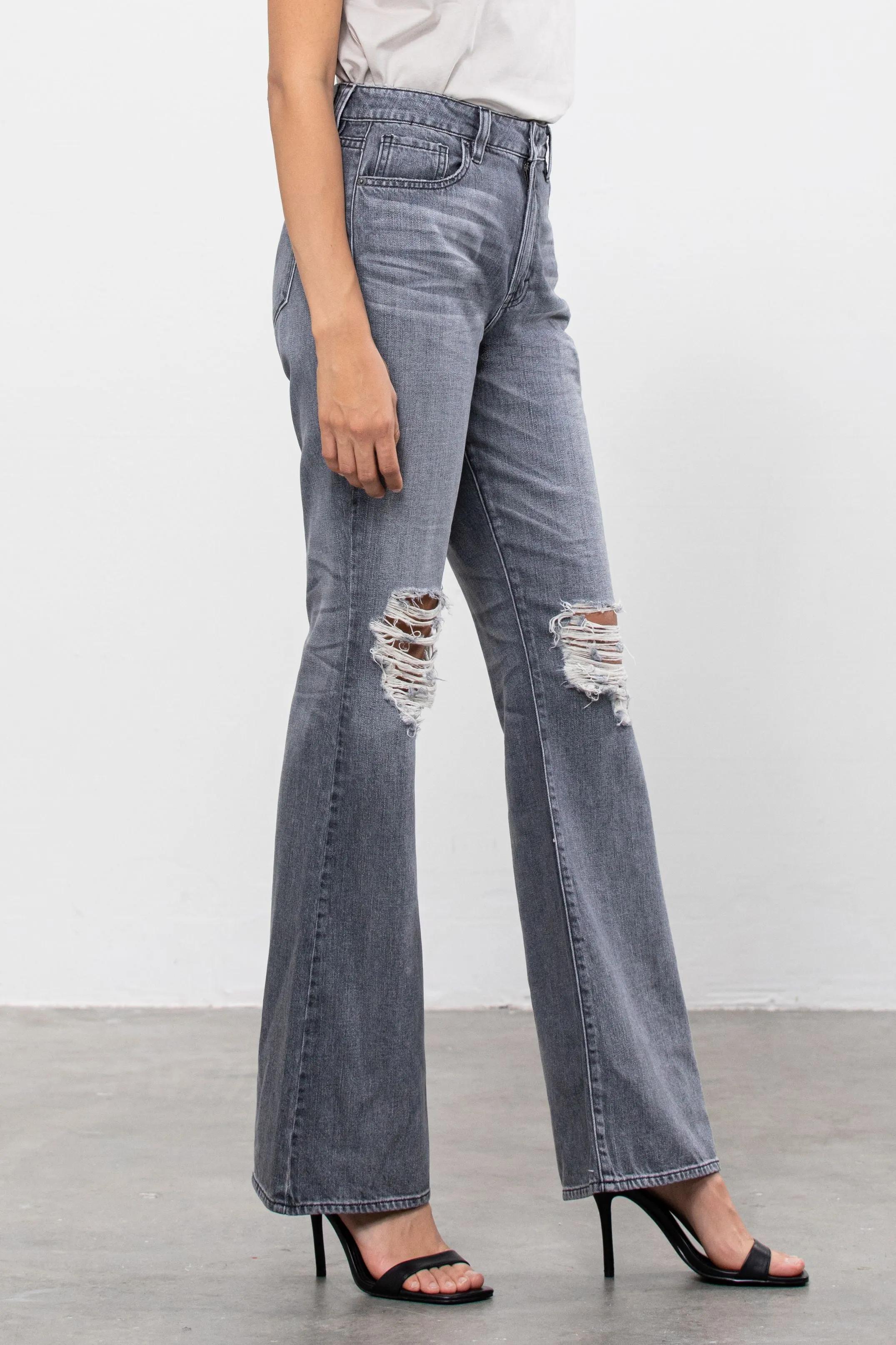 Hidden Happi Ultra High Rise Distressed Flare In Grey