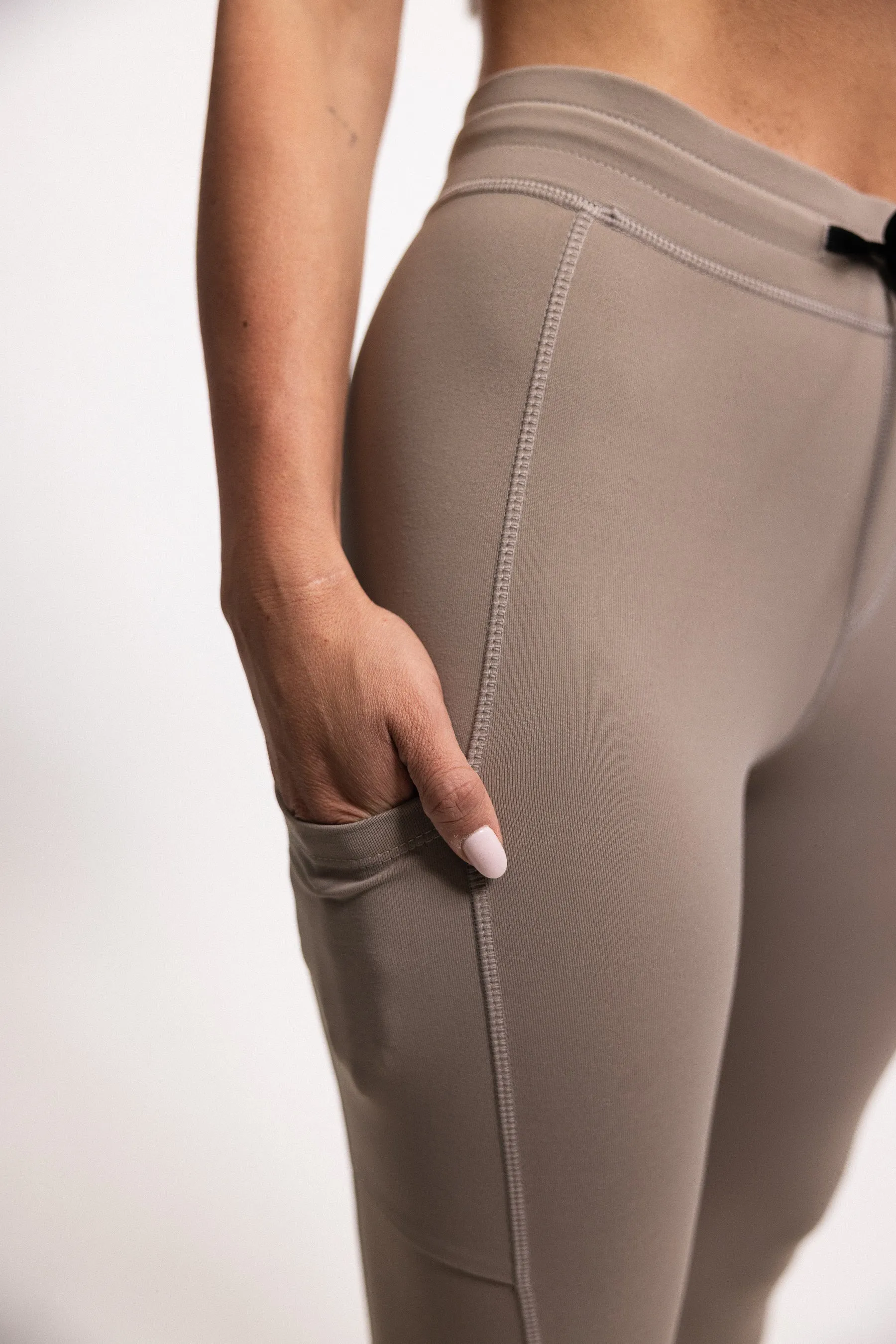 Intensity Jogger Legging - Cinder