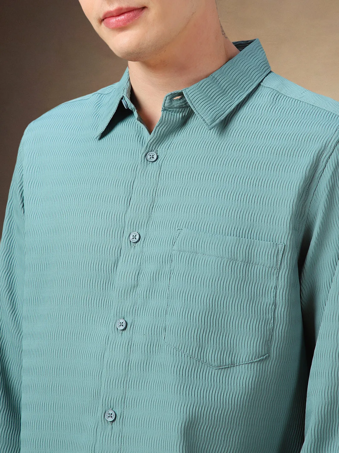Men's Blue Solid Textured Spread Collar Full Sleeves Shirt