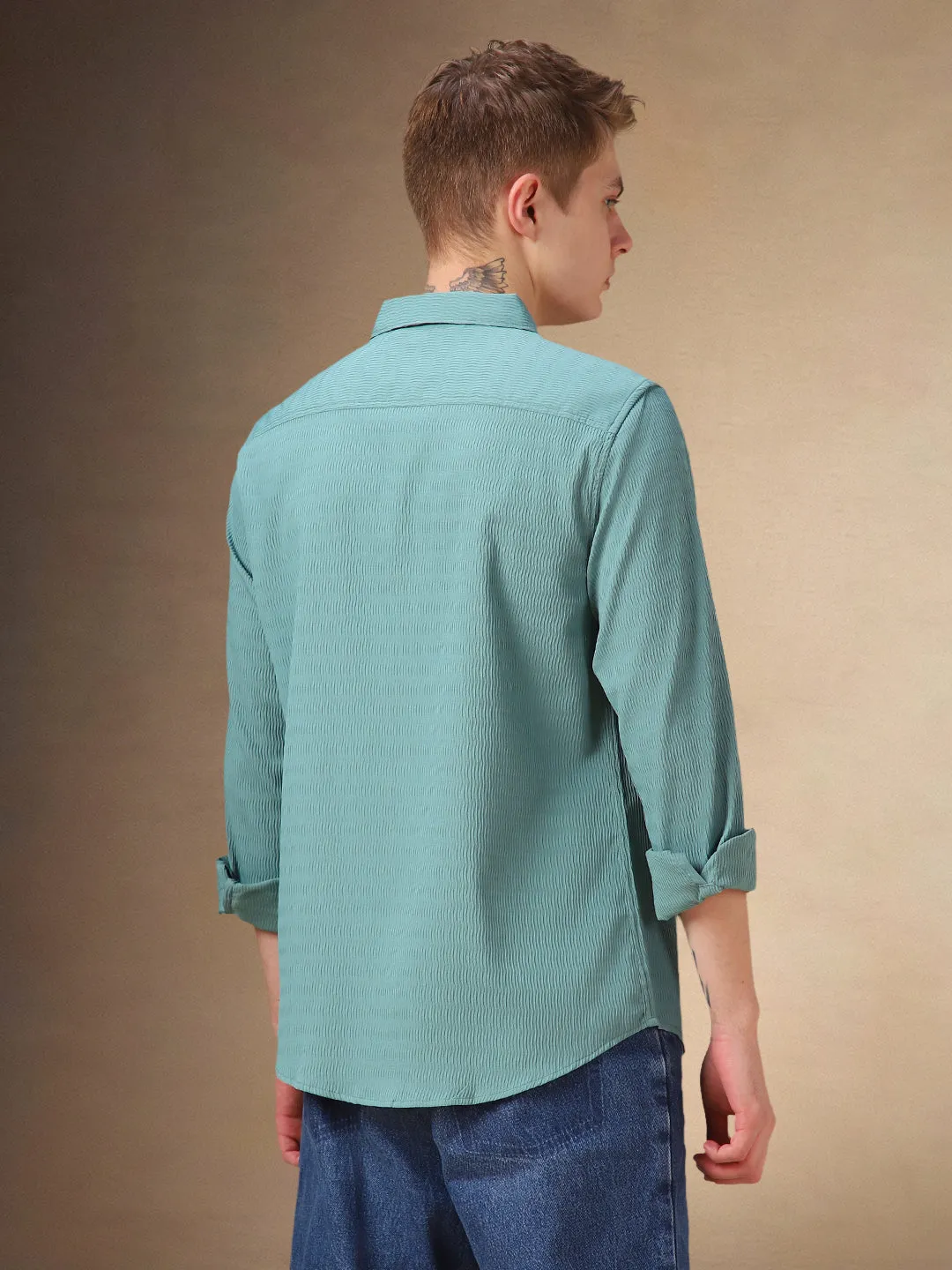 Men's Blue Solid Textured Spread Collar Full Sleeves Shirt