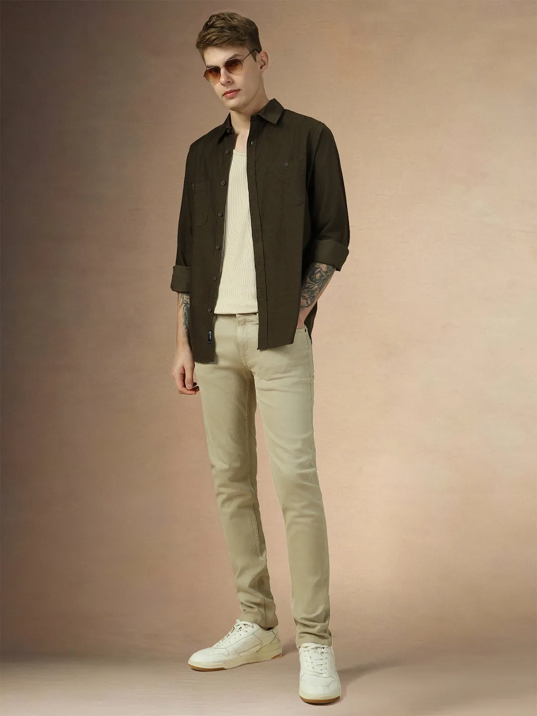 Men's Olive Solid Button Down Collar Full Sleeves Relaxed Fit Corduroy Shirt